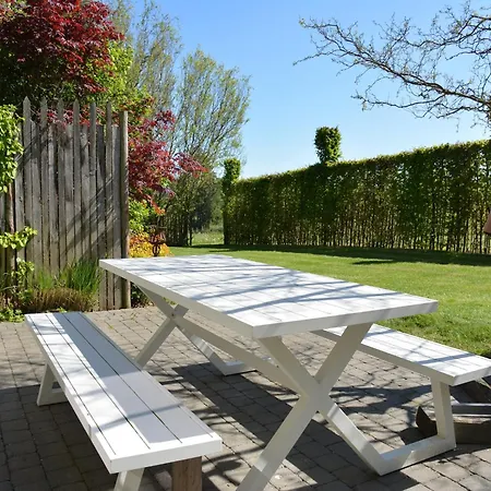 With Foosball & Garden Holiday home Jehonville