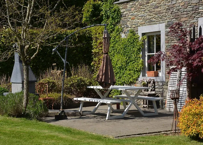 Dom wakacyjny With Foosball & Garden Jehonville